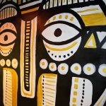 "Oro Nero", Peinture inspirée des arts premiers, masque africain, décoration restaurant africain DNM, Nancy, par Hyperactivity rocks 2016