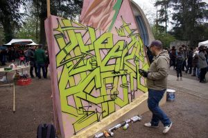 Peinture graffiti réalisée en live lors du Chill Up Festival à la Pépinière de Nancy par Hyperactivity Rocks, 2016