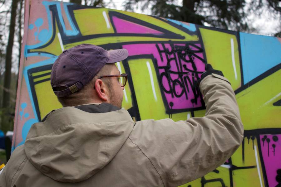 Peinture graffiti réalisée en live lors du Chill Up Festival à la Pépinière de Nancy par Hyperactivity Rocks, 2016