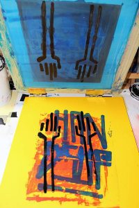 "Hands Up" impression artisanale de 7 estampes en sérigraphie 3 couleurs, tirage limité par Hyperactivity Rocks 2016