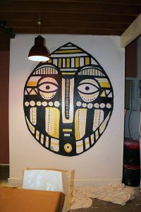 "Oro Nero", Peinture inspirée des arts premiers, masque africain, décoration restaurant africain DNM, Nancy, par Hyperactivity rocks 2016